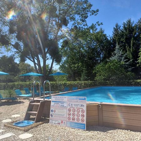 Camping Le Vallage Attigny Exterior photo
