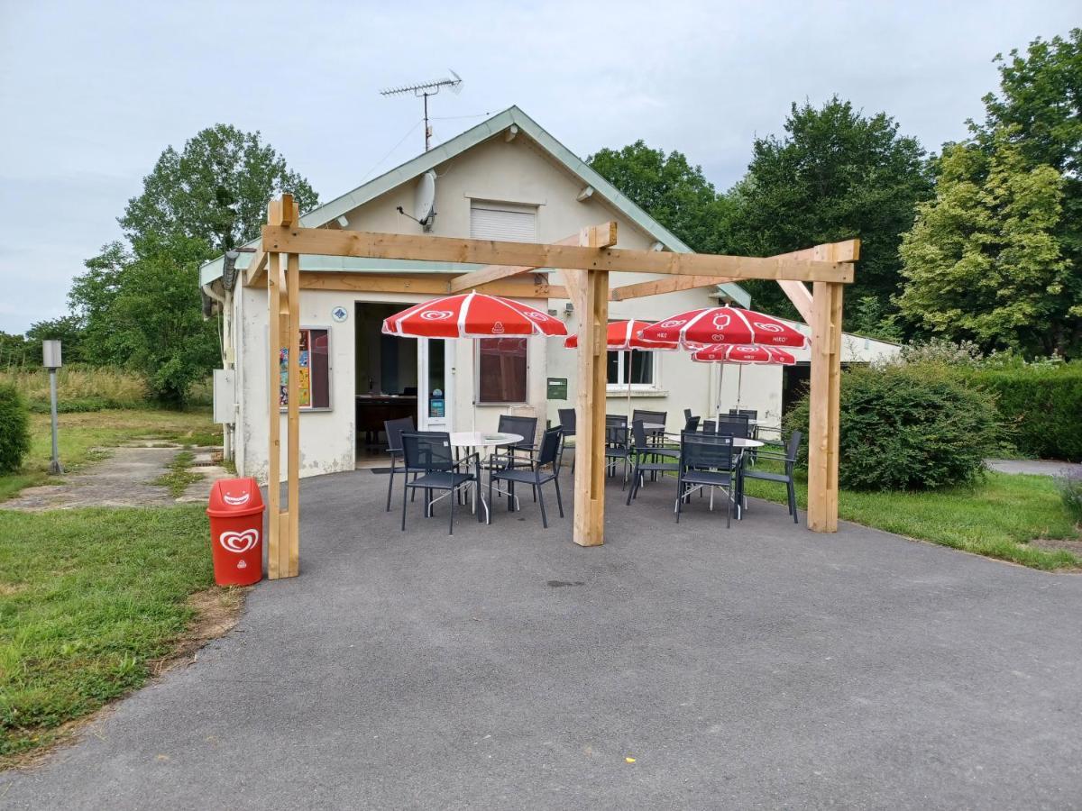 Camping Le Vallage Attigny Exterior photo