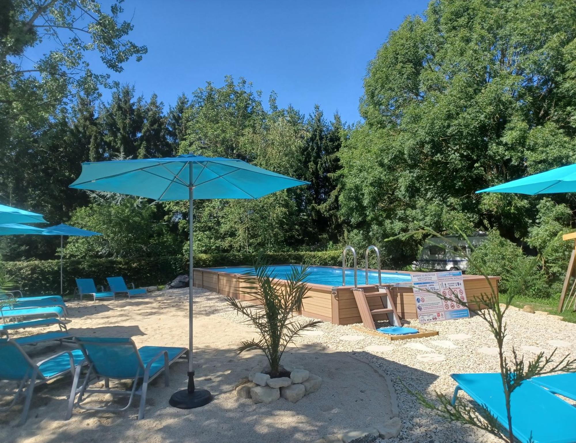 Camping Le Vallage Attigny Exterior photo